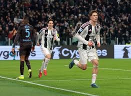 萨格斯女友海莉24岁生日！她的穿搭在WNBA什么水平？