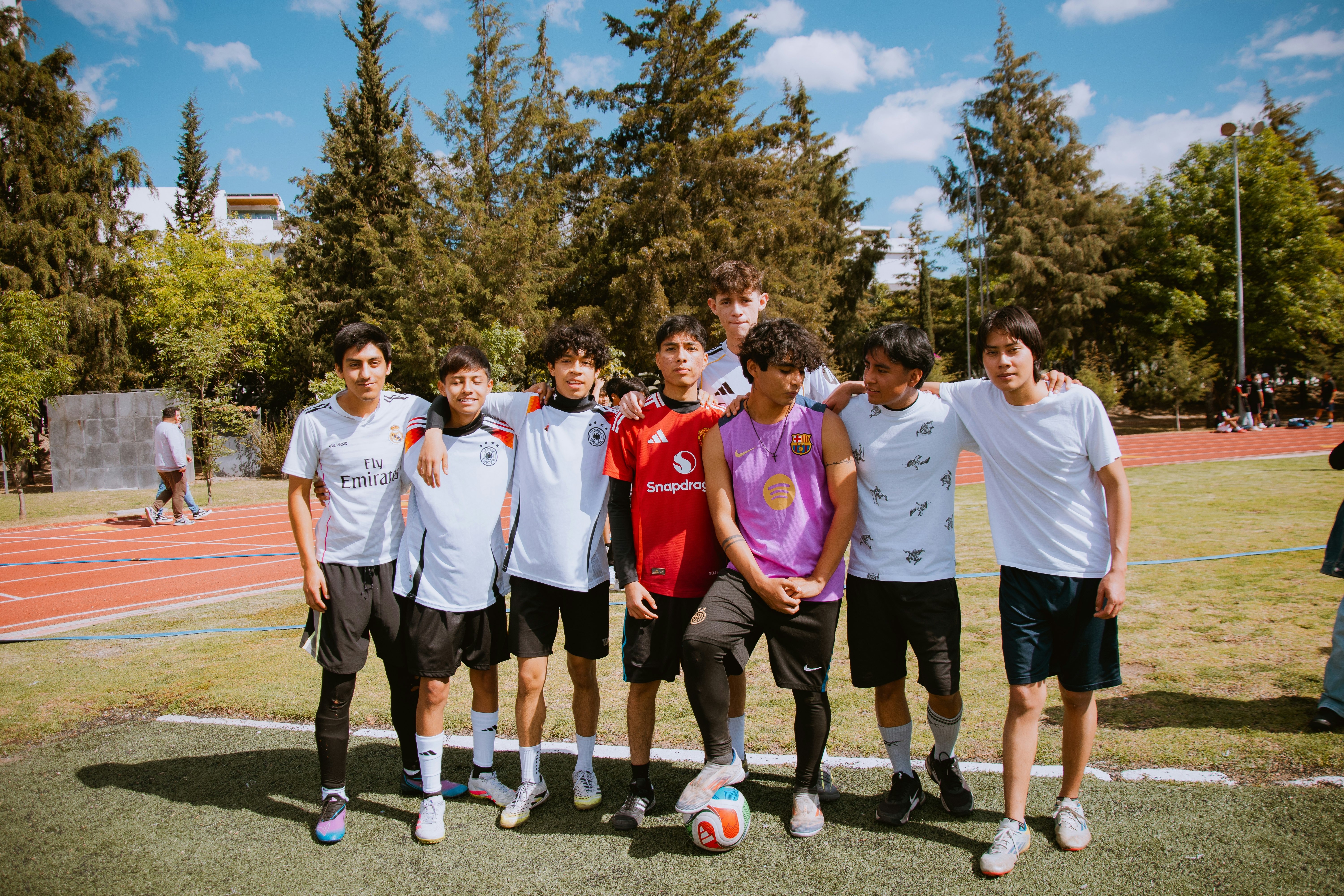 上赛季至今西甲成功过人榜：亚马尔居首，尼科、维尼修斯分列二三