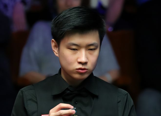 甲联赛中 甲联赛中