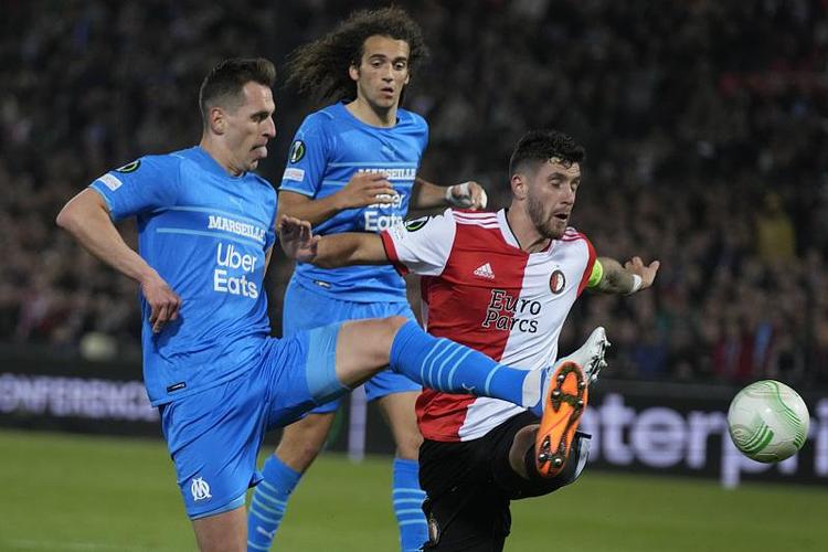 场次中站出 场次中站出