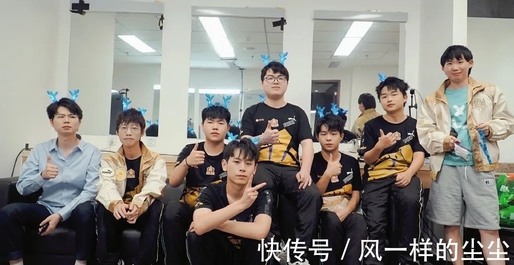 的战术进行 的战术进行