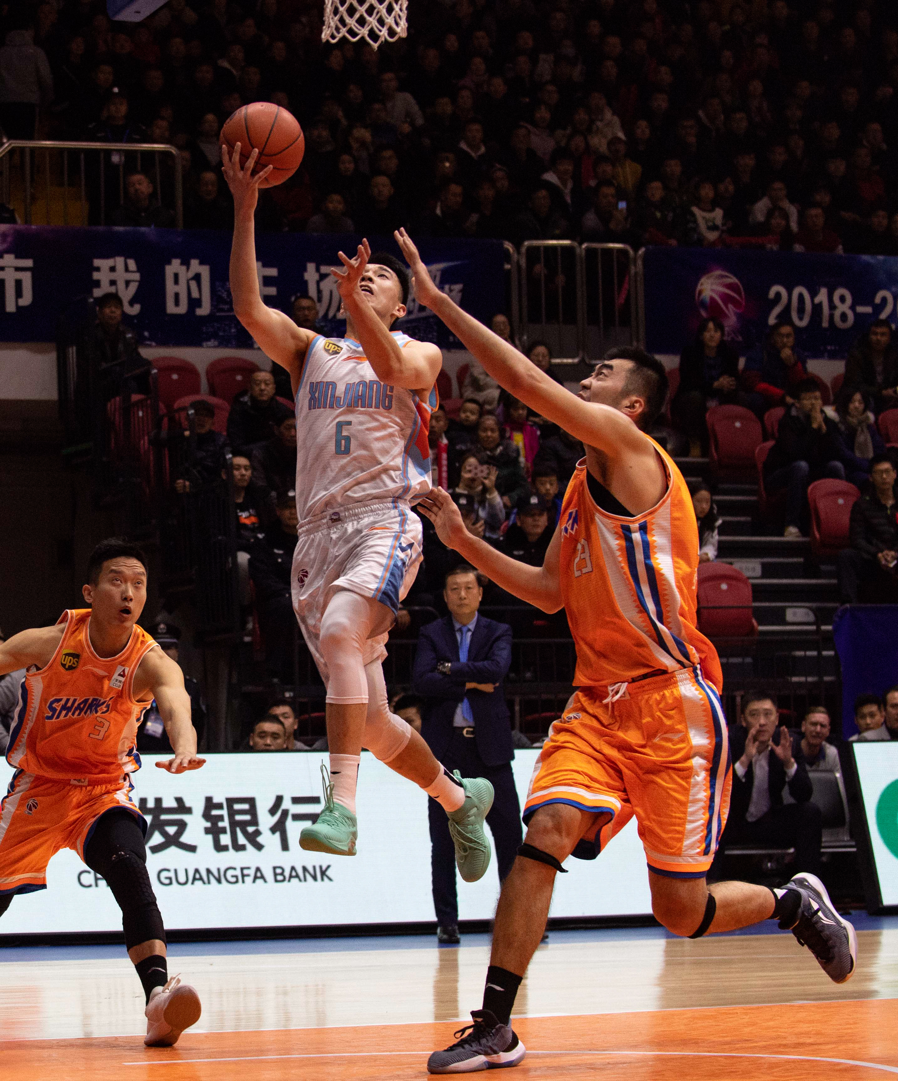 他并没有贸 他并没有贸