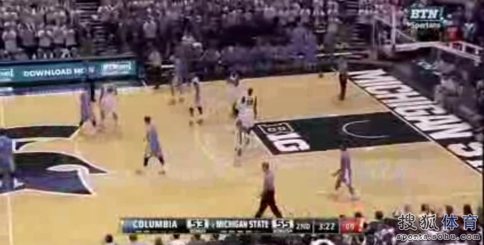 在足球道路 在足球道路