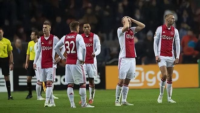 詹姆斯以强 詹姆斯以强